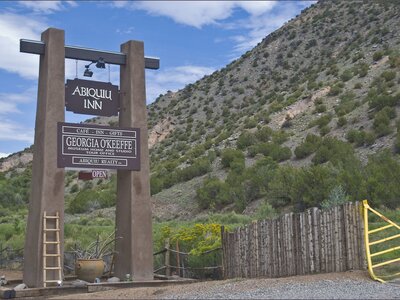 The Abiquiu Inn entrance in Abiquiu, New Mexico